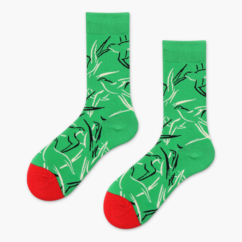 The New Large Flower Socks Cotton Socks For Men And Women In Tube Socks Retro Skateboard Street Tide Stockings